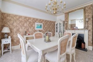 Dining Room- click for photo gallery